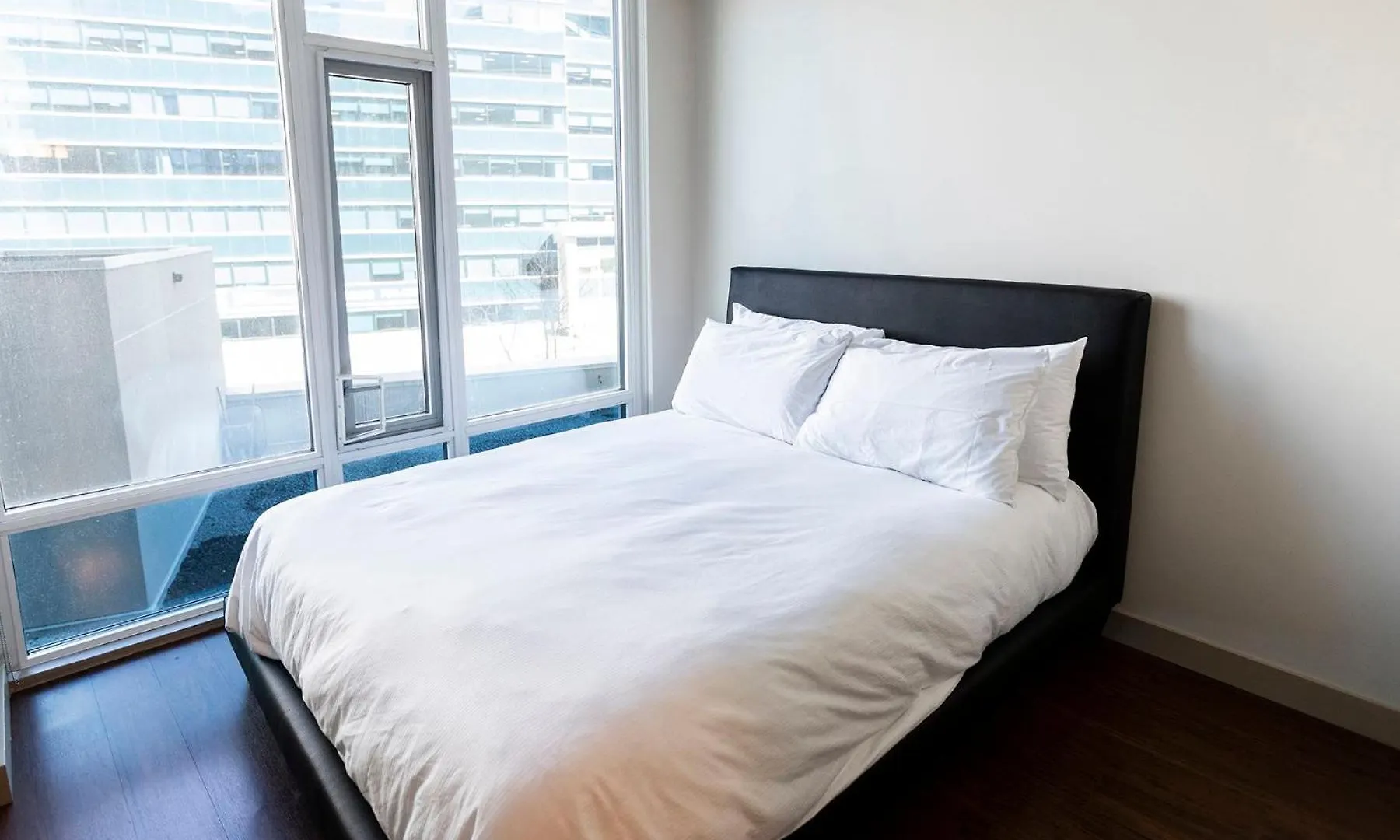 Mayfair Luxe Suites Premium By Corporate Stays Edmonton 0*,  Canada